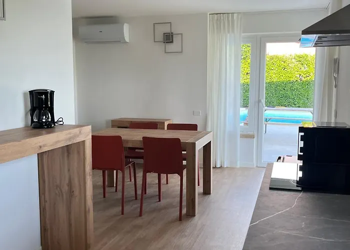 Casa Luca * Garda (Verona)