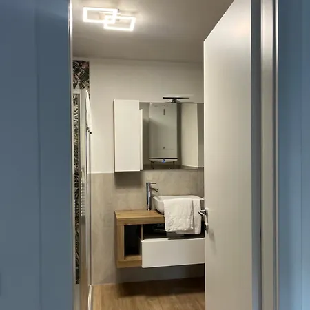 Casa Luca アパート ガルダ