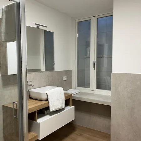 Casa Luca * Garda (Verona)